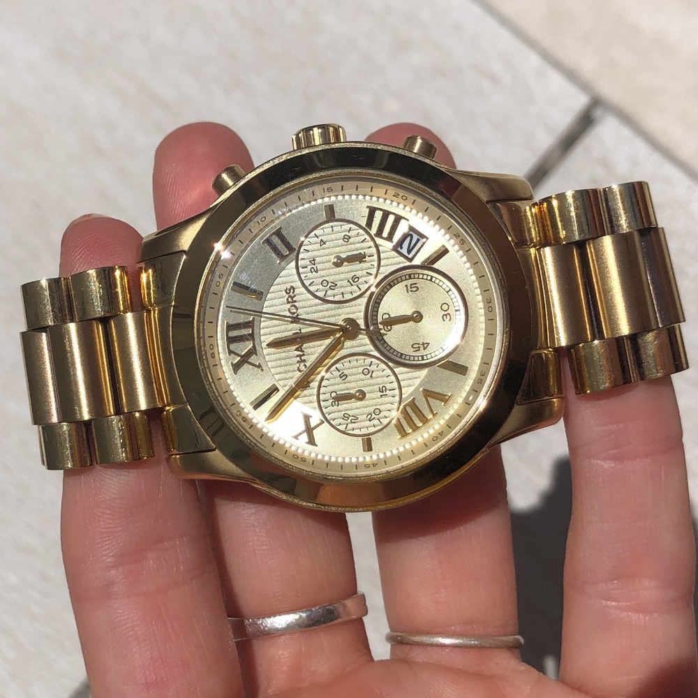 Real Gold Michael Kors Watch (model MK6274) - Picture 2 of 3